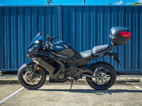 The 2012 ninja 650 is a sleeker and more aggressively styled motorcycle than ever before. Kawasaki Ninja 650 ABS 2012 - Black ⋆ Motorcycles R Us