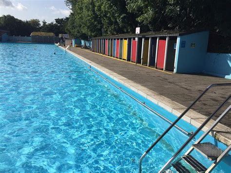 Best Outdoor Swimming Pools And Lidos In London For Families