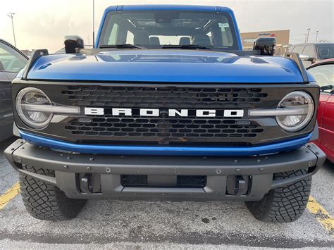 Velocity Blue Wildtrak Bronco6g 2021 Ford Bronco And Bronco Raptor