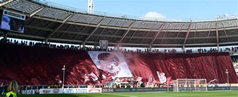 Lo stadio si trova nel quartiere di santa rita, nella zona sud di torino. Stadio Grande Torino è il nuovo nome dell'Olimpico: il ...