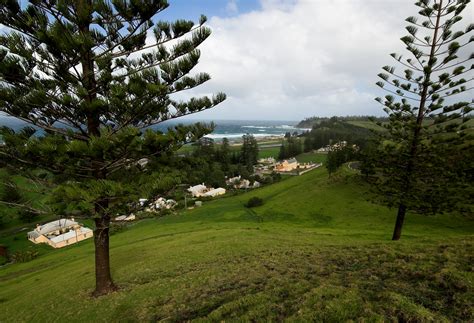 Situated in norfolk island, this vacation home is within 1 mi (2 km) of two chimneys reserve, ball bay reserve, and ball bay. File:Kingston, Norfolk Island.jpg - Wikimedia Commons