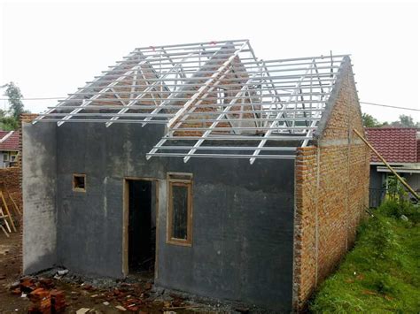 rumah minimalis modern tentang rangka atap baja ringan