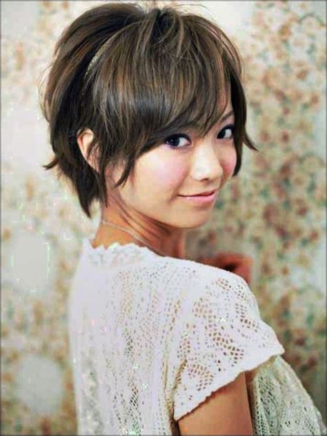 Will short haircuts suit round face women? Asian Round Face Haircut | Asian hair, Asian haircut ...
