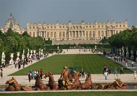 14 Famous Tourist Attractions In France World Famous Things