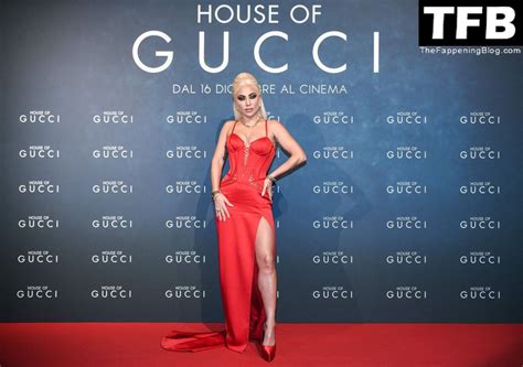Lady Gaga Shows Off Her Sexy Tits At The Premiere Of The Film House Of