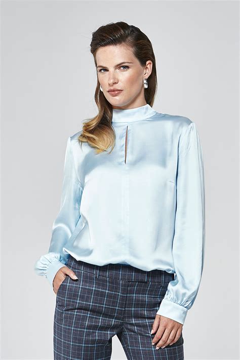 Turtleneck Blouse With Front Slit And Cuffed Sleeves In Light Blue D2line