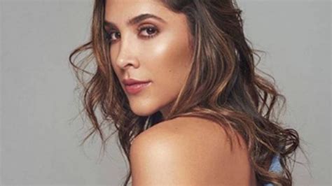 Ambas tenían dirección de gol y buscaban el ángulo del portero, pero los reflejos y velocidad de david impidieron las anotaciones. Lo que se perdió James Rodriguez: Daniela Ospina impacta ...