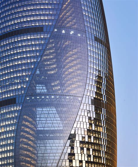 Zaha Hadid Architects Completes Leeza Soho Skyscraper With Worlds