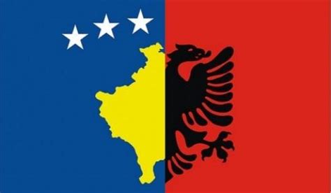 Die proportion der albanese flagge beträgt 5:7. Flamuri Kosove-Shqiperi | ILLYRIA