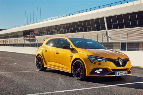 New Renault Megane RS Is A Special Hot Hatch Worthy Of Its Badge Says