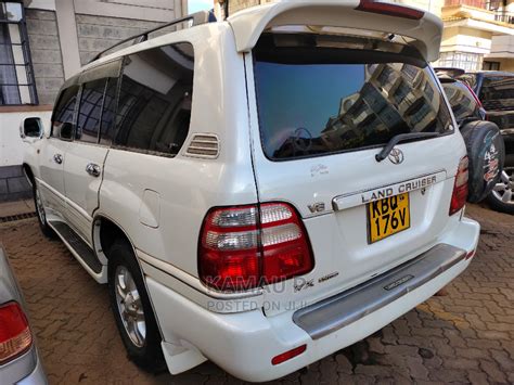 Archive Toyota Land Cruiser 2005 100 47 V8 Executive White In