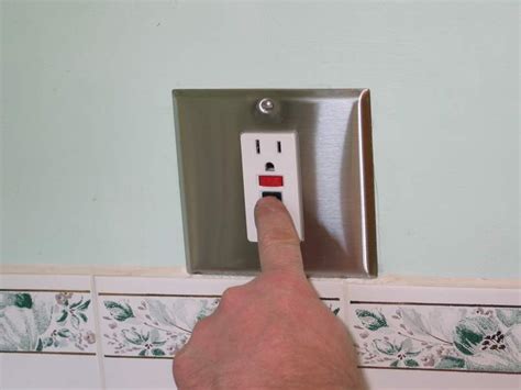 Check spelling or type a new query. Wiring a Bathroom GFCI E-Book : Electrical Online