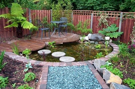 If you've been considering adding a water feature to your garden, but aren't sure where to start, the 100 diy backyard pond ideas below are creative examples of what you can achieve. 15 Beautiful inspiring garden pond design ideas