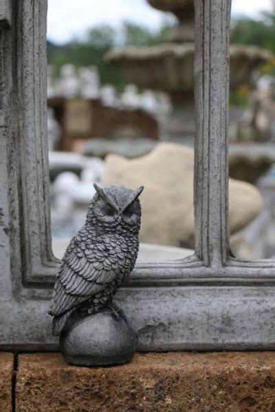Herzlich willkommen bei ulrich garten. Figuren / Statuen aus Steinguss, Bronze, alles Winterfest