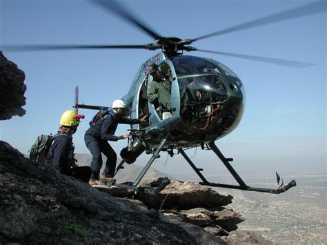 Cea mai perfecționistă companie ce va pune la dispozitie elicopter de inchiriat din românia. Helicopter Rescue | Helicopter Rescue Training