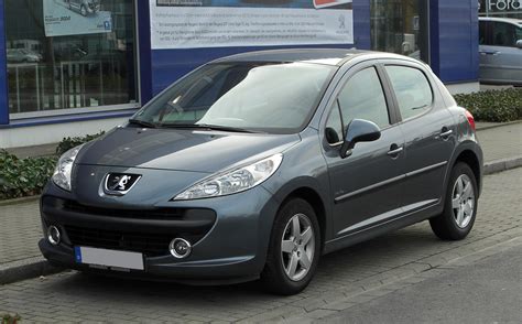 File:Peugeot 207 Urban Move – Frontansicht, 2. April 2011, Düsseldorf