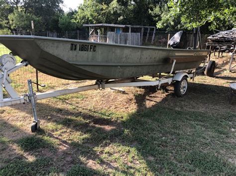 Types of sailing boats are numerous including cruisers, yachts and race boats to name just a few. Lowe big Jon boat for Sale in Granbury, TX - OfferUp
