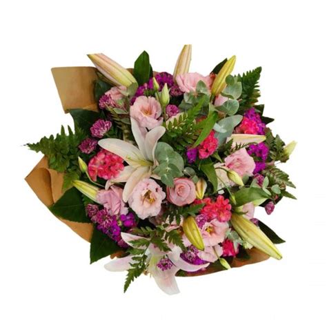 פנטזיה ורודה משלוח פרחים לכל הארץ והעולם פרחי גורדון