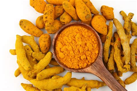 Why Turmeric Is The Haute Spice For Beauty