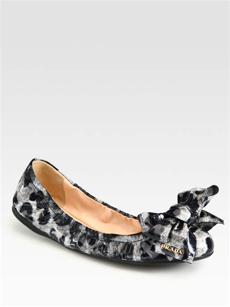 Prada Printed Patent Leather Bow Ballet Flats In Gray Lyst