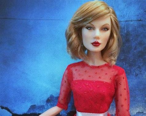 Artist Transforms Barbie Into Unbelievably Lifelike Celebrity Dolls Inhabitots Celebrity