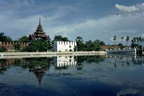 Travellers Guide To Mandalay Wiki Travel Guide Travellerspoint