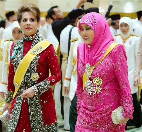 Pengiran anak saleha is the sultan's first cousin. PERKAHWINAN DIRAJA BRUNEI 2015 - MAJLIS PERSANTAPAN ...