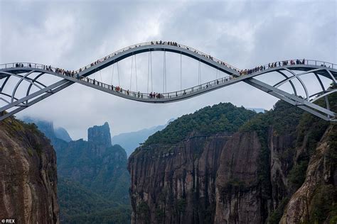 The Bendy Bridge In China That Some Didnt Believe Was Real Best