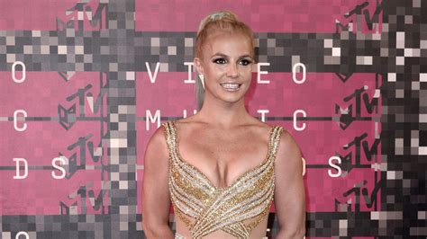 Britney Spears Bald Frei Planetradiode