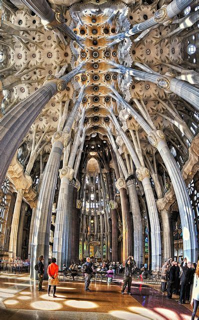 Gaudi Cathedral Barcelona Photos Cyber