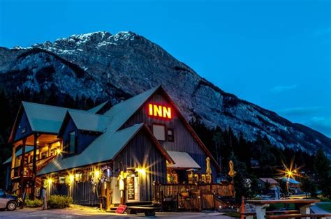 The Best Yoho National Park Hotels With A View 2023 Prices Tripadvisor