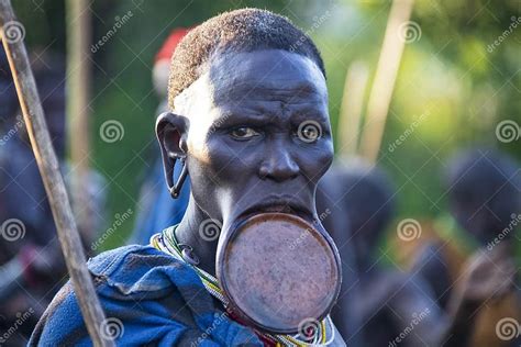 Women From The African Tribe Mursi Ethiopia Editorial Photography Image Of Plates Harsher
