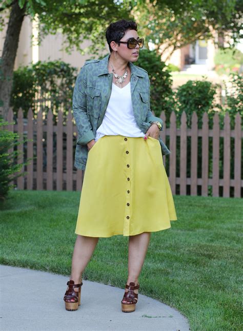 A lock (a locked padlock). DIY Skirt + Pattern Review New Look #6346 | Mimi G Style ...