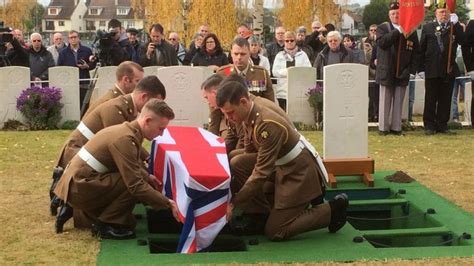 Ww1 Soldiers With Wrongly Marked Graves Laid To Rest Bbc News