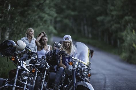fastest growing women s motorcycle group right now women riders now