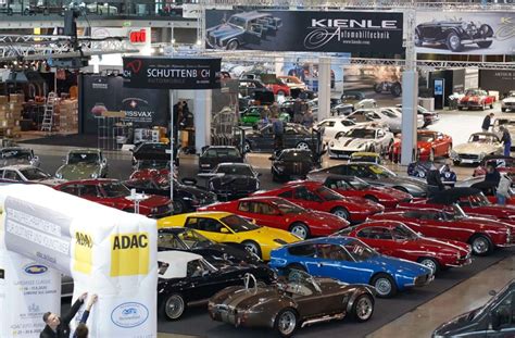 Retro Classics in Stuttgart: Interesse an Oldtimern stärker als Angst