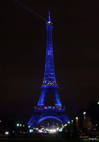 Tour eiffel nuit, oui oui la tour eiffel la nuit confessions of a writer. La nuit et la Tour Eiffel - Le blog de Paris