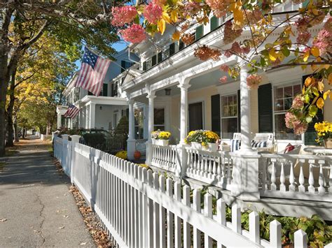 The 27 Most Beautiful Towns In The Us Small Town America Small