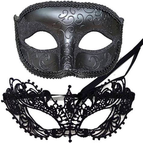 masquerade ball themed party eyes wide shut party ideas