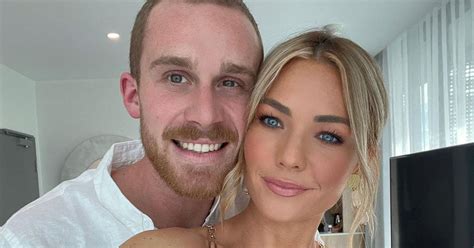 Home And Away S Sam Frost Rejects Uncomfortable Wedding Tradition