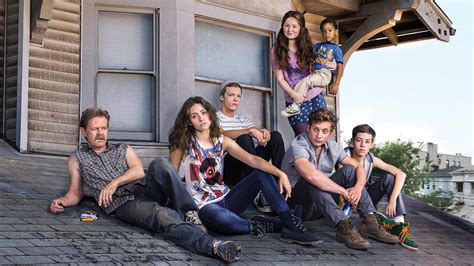 Shameless 16 Shows We Couldnt Help But Binge Watch In 2014