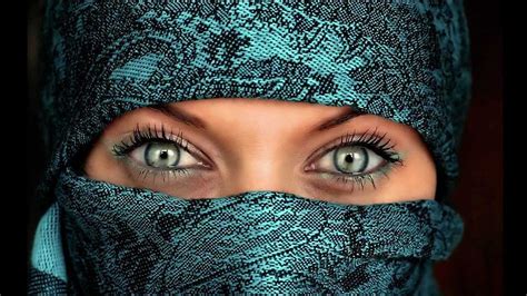 Arabian Eyes Under Hijab Youtube