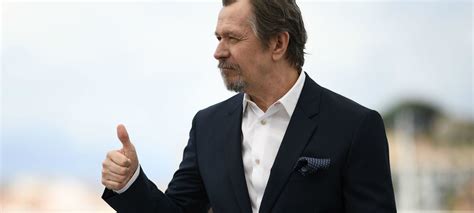 Casting News: Gary Oldman to Star in David Fincher's Biopic of 'Citizen ...