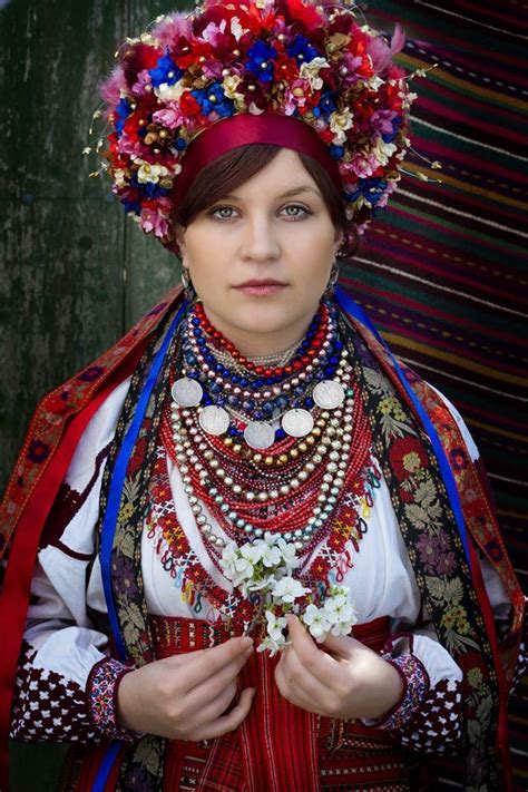 Traditional Ukrainian Crowns Ukrainian Culture Ukrainian Traditions Ukrainian Style