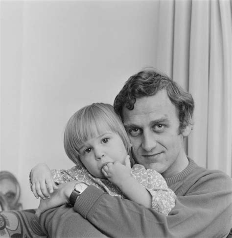 Roy Slater On Twitter The Late Great John Thaw With Beatiful Daughter