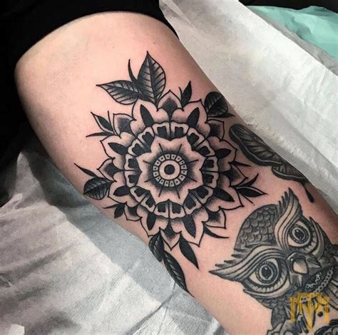 Rose Knee Tattoo Black , Rose Knee Tattoo | Traditional ...