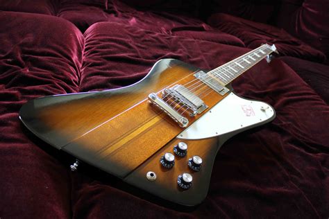 Gibson Firebird V Vintage Sunburst Image 440077 Audiofanzine