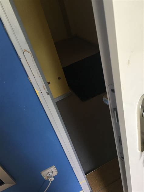 Reparieren beschädigte bilder jpeg/jpg, gif, tiff, bmp, png oder raw online. Tür kaputt! Wie reparieren? (Technik, Holz)
