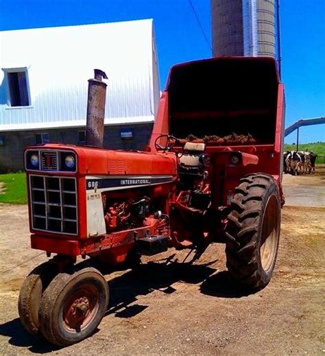 Ih 686 Antique Tractors Classic Tractor Old Tractors