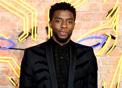 Top 10 chadwick boseman movie moments we love actors roundtable: Chadwick Boseman: Hollywood mourns 'absolutely ...